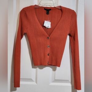 NWT Forever 21 knit top. *629.1